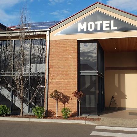 Hogans Motel Wallan Bagian luar foto